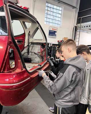 Schüler zeigen echtes Interesse am Handwerk